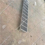 Peldaños de escalera de acero galvanizado