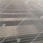 Rejilla de piso de acero