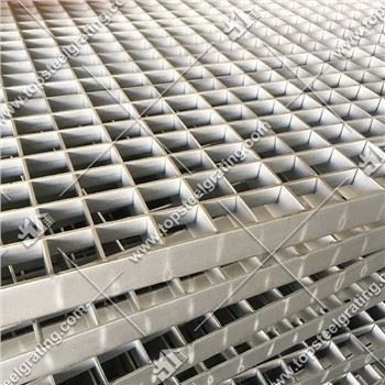 Rejilla de acero para plataforma y pasarela